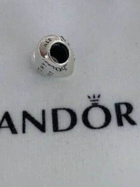 Pandora I Love My Pet Paw Print Heart Charm - Picture 4 of 4